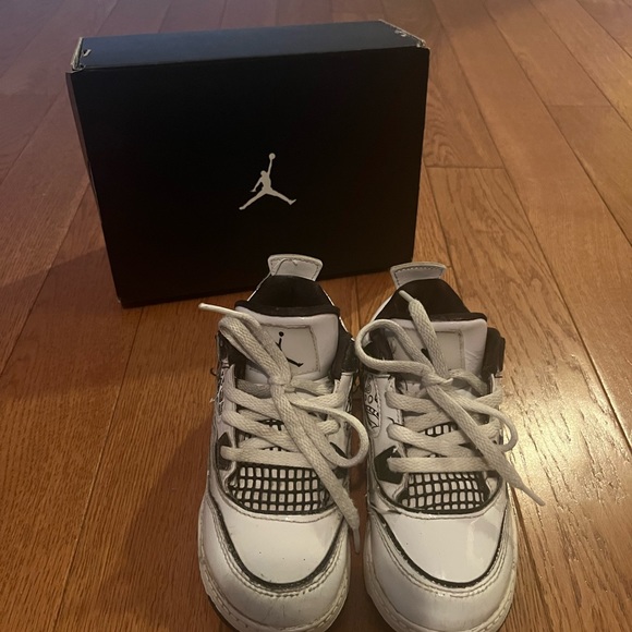 Nike Jordan Retro 4 DIY - Picture 3 of 6